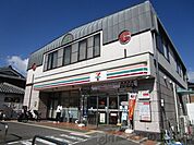 セブンイレブン摂津千里丘東1丁目店 徒歩3分。 200m
