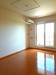 秩父鉄道 武川駅 徒歩9分の賃貸アパート 2階2LDKのリビング/ダイニング