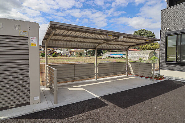 apartment 茨城県古河市鴻巣
物件地図