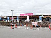 ホームセンターカンセキ 館林店 1436m