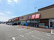ヤオコー籠原店 938m