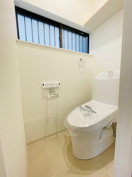 トイレを拡大表示