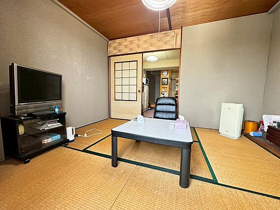 日頃の疲れをし...