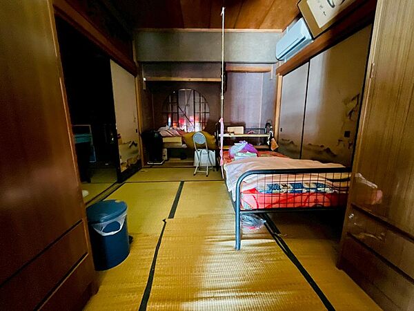 寝室