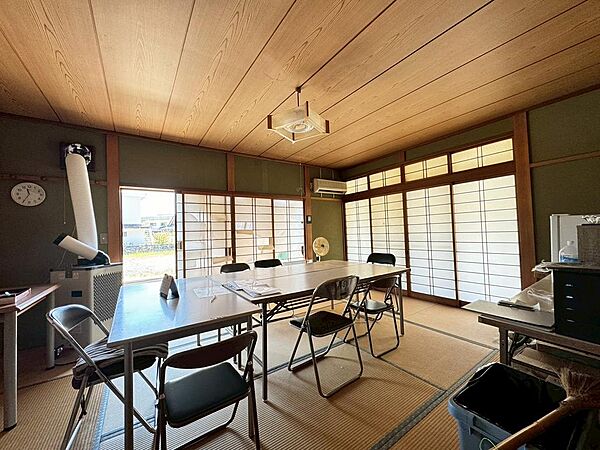 室内