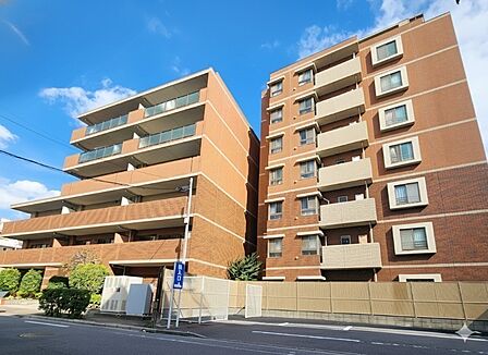 ◆2004年2月築 地上10階建 鉄骨鉄筋コンクリート造・一部鉄筋コンクリート造