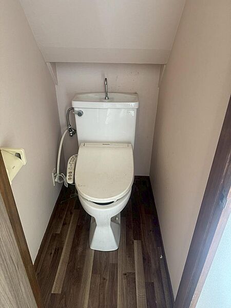 トイレを拡大表示