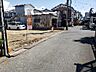 その他：前面道路からの写真です。