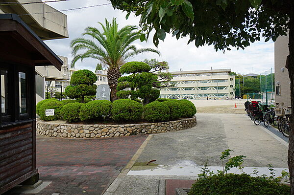 メゾンリラ千里山 ｜大阪府吹田市千里山松が丘(賃貸マンション3LDK・3階・60.00㎡)の写真 その27