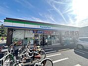 ファミリーマート板橋成増一丁目店 徒歩14分。 1120m