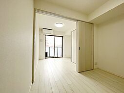 東京メトロ有楽町線 氷川台駅 徒歩7分の賃貸マンション 4階2Kのリビング/ダイニング