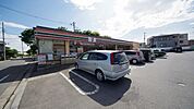 セブンイレブン朝霞浜崎4丁目店 810m