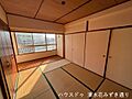 東側6帖和室・...