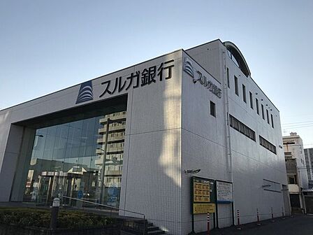 スルガ銀行 清水支店窓口 平日 9:00~15:00ATM 平日 8:00~20:00 土曜 9:00~18:00 日祝 9:00~17:00 470m