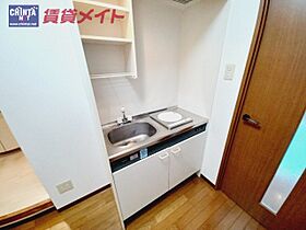 ラックス富田 301 ｜ 三重県四日市市西富田町（賃貸マンション1K・3階・28.10㎡） その4