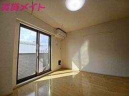 オリヴェート　Ｂ 1階ワンルームのリビング/ダイニング