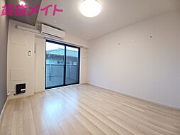 Ｍ．コンテチェスト 3階1Kのリビング/ダイニング