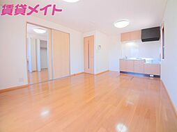 レイ・マナンシャル 2階2LDKのリビング/ダイニング