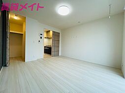 パプリカII 1階1Kのリビング/ダイニング