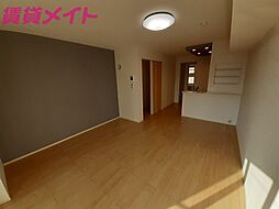 フランボワーズ　I 2階ワンルームのリビング/ダイニング