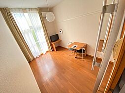 レオパレスＥＴＥＲＮＡＬ 2階1Kのリビング/ダイニング