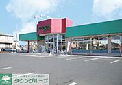 しまむらストアー中原御殿店 徒歩32分。スーパー 2560m