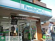 ファミリーマート 徒歩25分。コンビニ 1980m