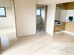 ステラメゾン三軒茶屋 202 2階2LDKのリビング/ダイニング