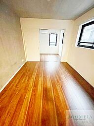 ウェルスクエアイズム都立大学 301 3階1LDKのリビング/ダイニング