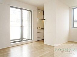 グランヒル白金 303 3階1LDKのリビング/ダイニング