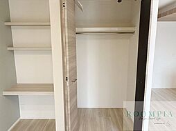 セレスティア岡本