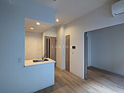 札幌市営南北線 北12条駅 徒歩3分の賃貸マンション 1階1LDKのリビング/ダイニング