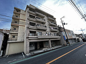 マンション藤  ｜ 兵庫県姫路市伊伝居（賃貸マンション1LDK・5階・37.26㎡） その1