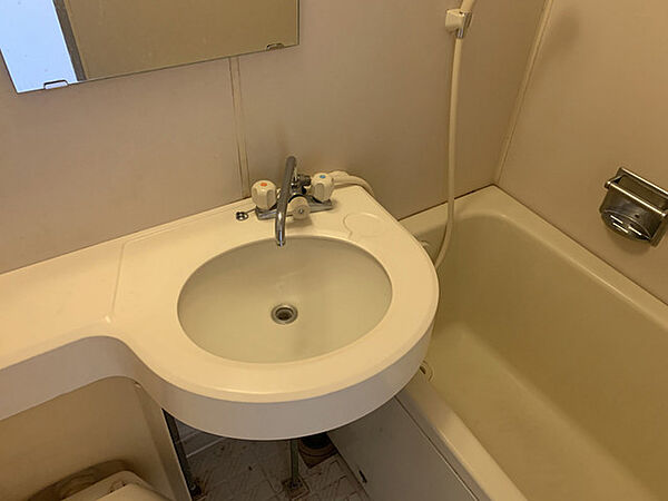 画像7:洗面所