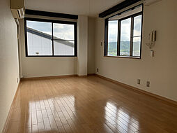 カーサ香呂 2階ワンルームのリビング/ダイニング