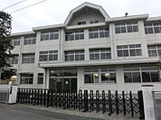越部小学校