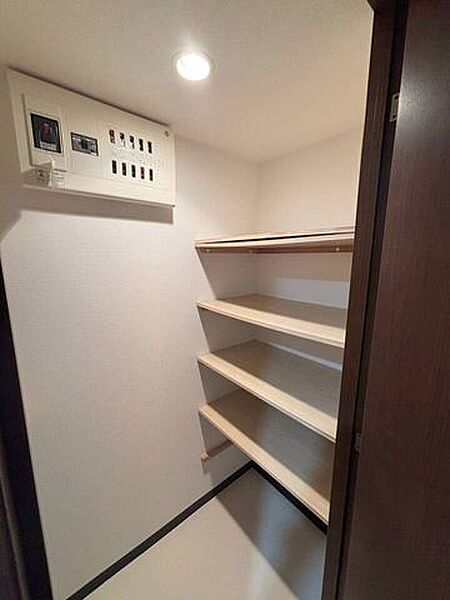 収納