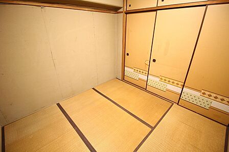 ■たっぷりの収納量を確保した居室、スッキリとお使いいただけます!!