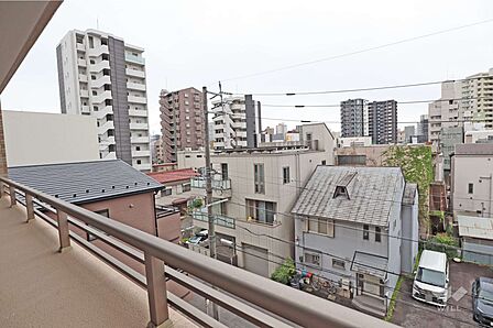 南側バルコニーからの眺め（南西方向）［2026年4月7日撮影］
