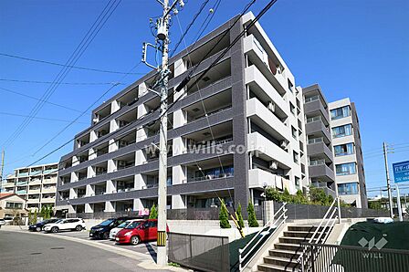 ロフティ長久手サウスヒルズの外観(南西側から)