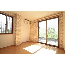 サンク根岸 1階1Kのリビング/ダイニング