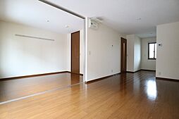 エスペランサ二見　B棟 202 2階1LDKのリビング/ダイニング