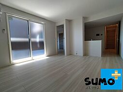 グランディール・ロジェ 202 2階1LDKのリビング/ダイニング