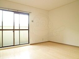 スウィートシャルム 1階2LDKのリビング/ダイニング