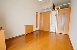 レオパレスＢｒｉｌｌｉａｎｃｅ 207 2階1Kのリビング/ダイニング