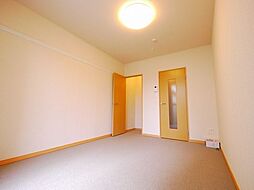 レオパレスシーズ 103 1階1Kのリビング/ダイニング