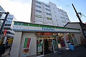 ファミリーマート大宮大門町一丁目店 725m