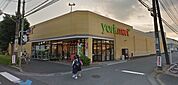 ヨークマート三室店 627m