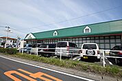 マルエツ佐知川店 1142m