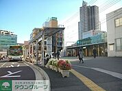 アトレ浦和 徒歩8分。 600m